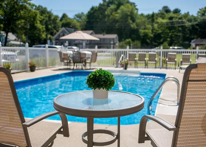 Port Inn & Suites Kennebunk, Ascend Hotel Collection